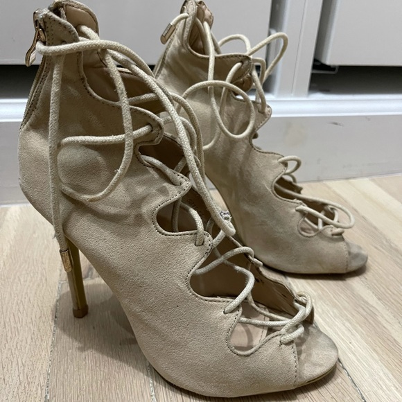 Lace Up High Heeled Sandals sued - Picture 5 of 6